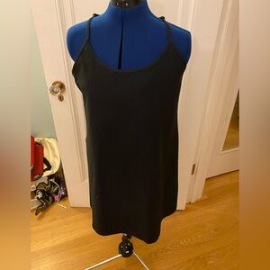 NWOT old navy active power soft black dress. Size extra large. Built in bra.